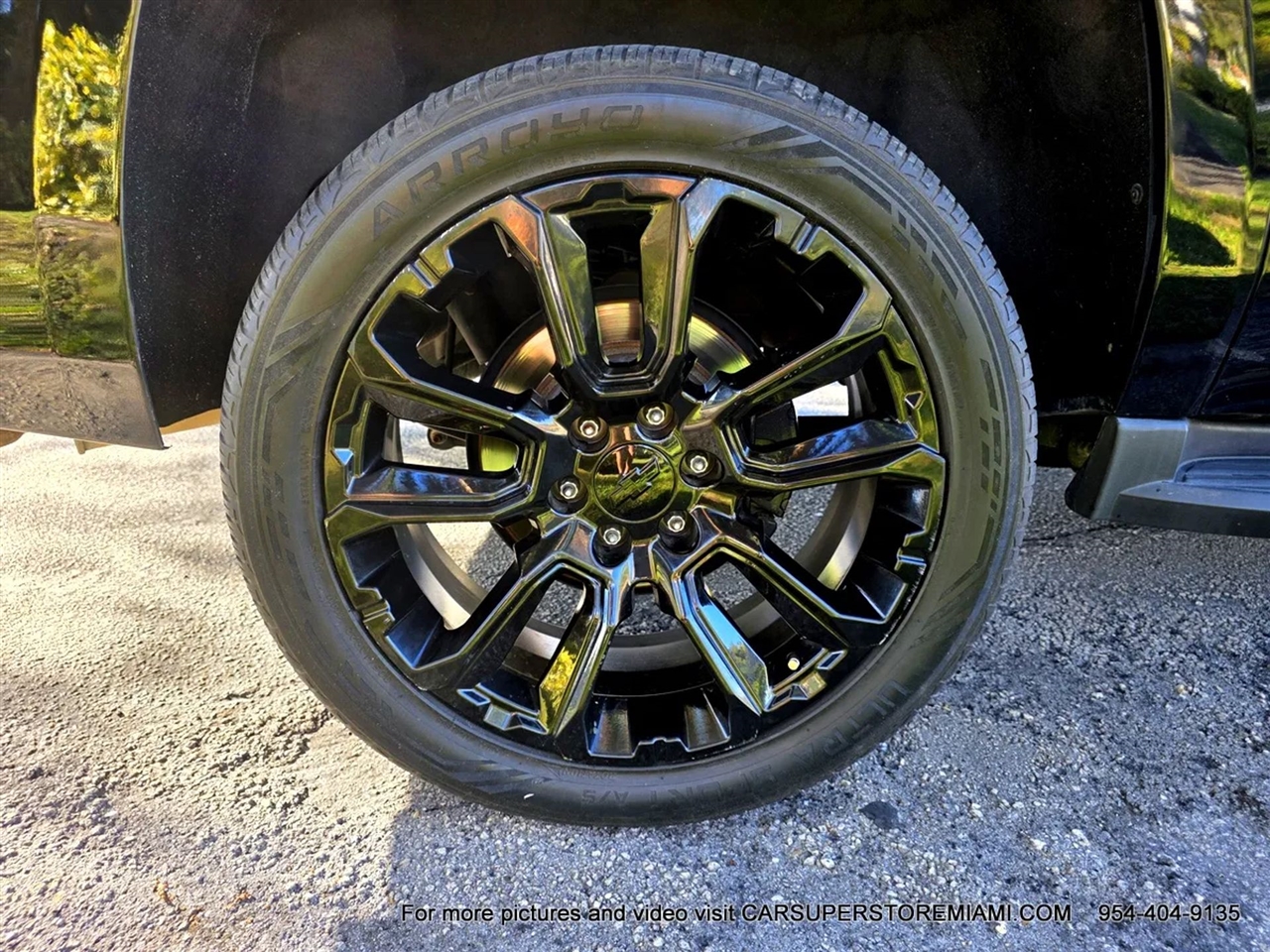 Chevrolet Suburban  2018