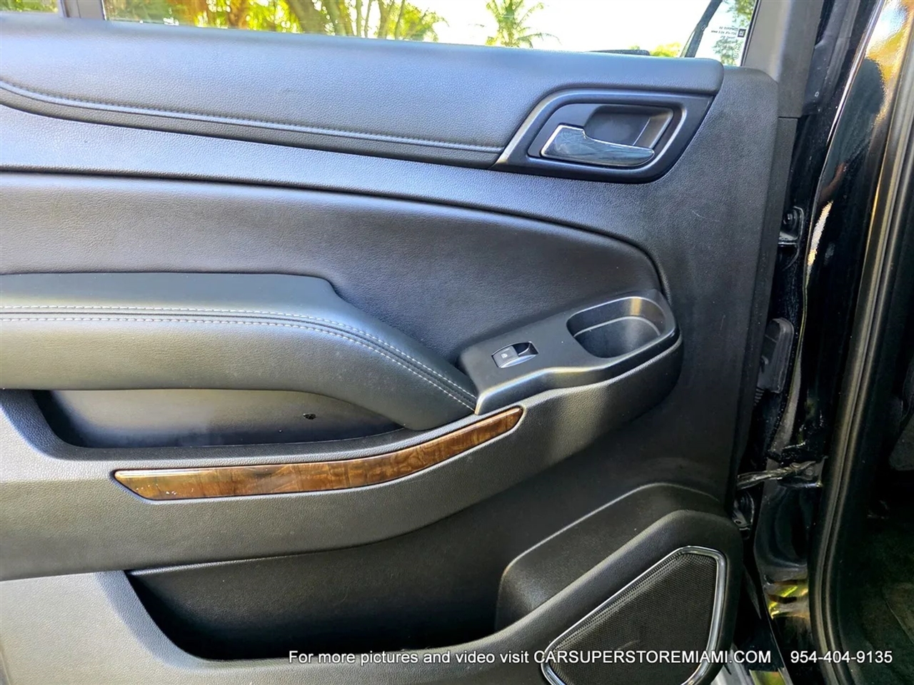 Chevrolet Suburban  2018