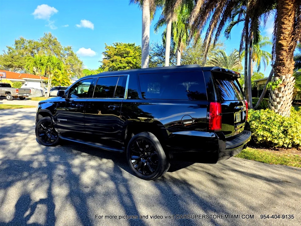 Chevrolet Suburban  2018