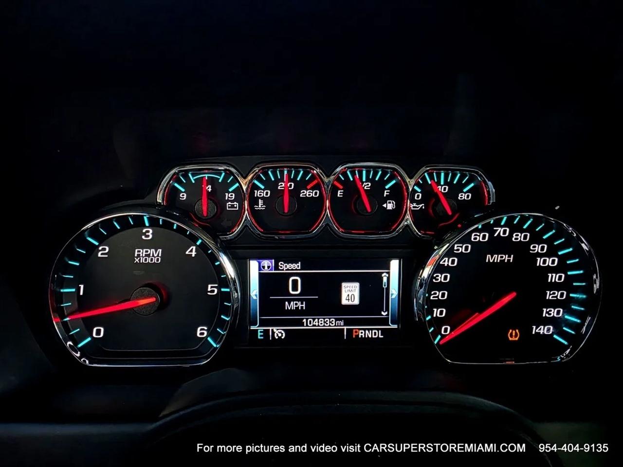 Chevrolet Suburban  2018