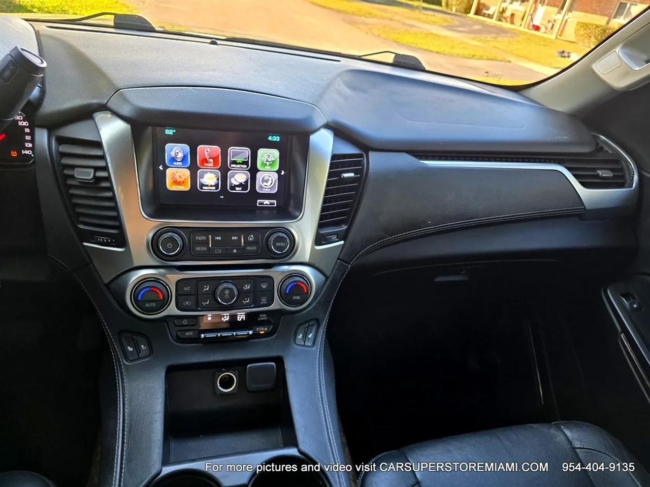 Chevrolet Suburban  2018