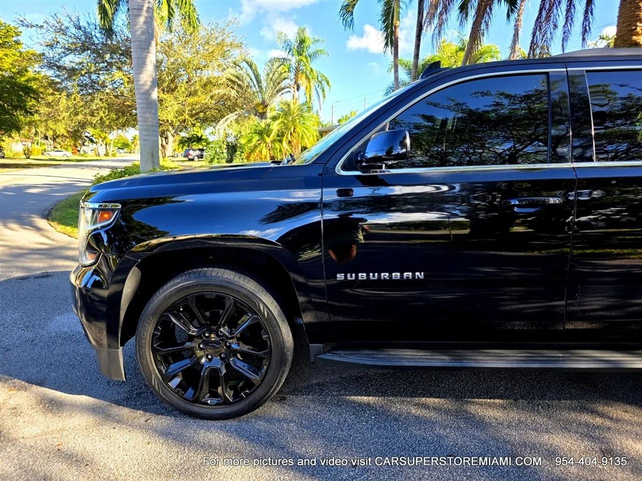 Chevrolet Suburban  2018