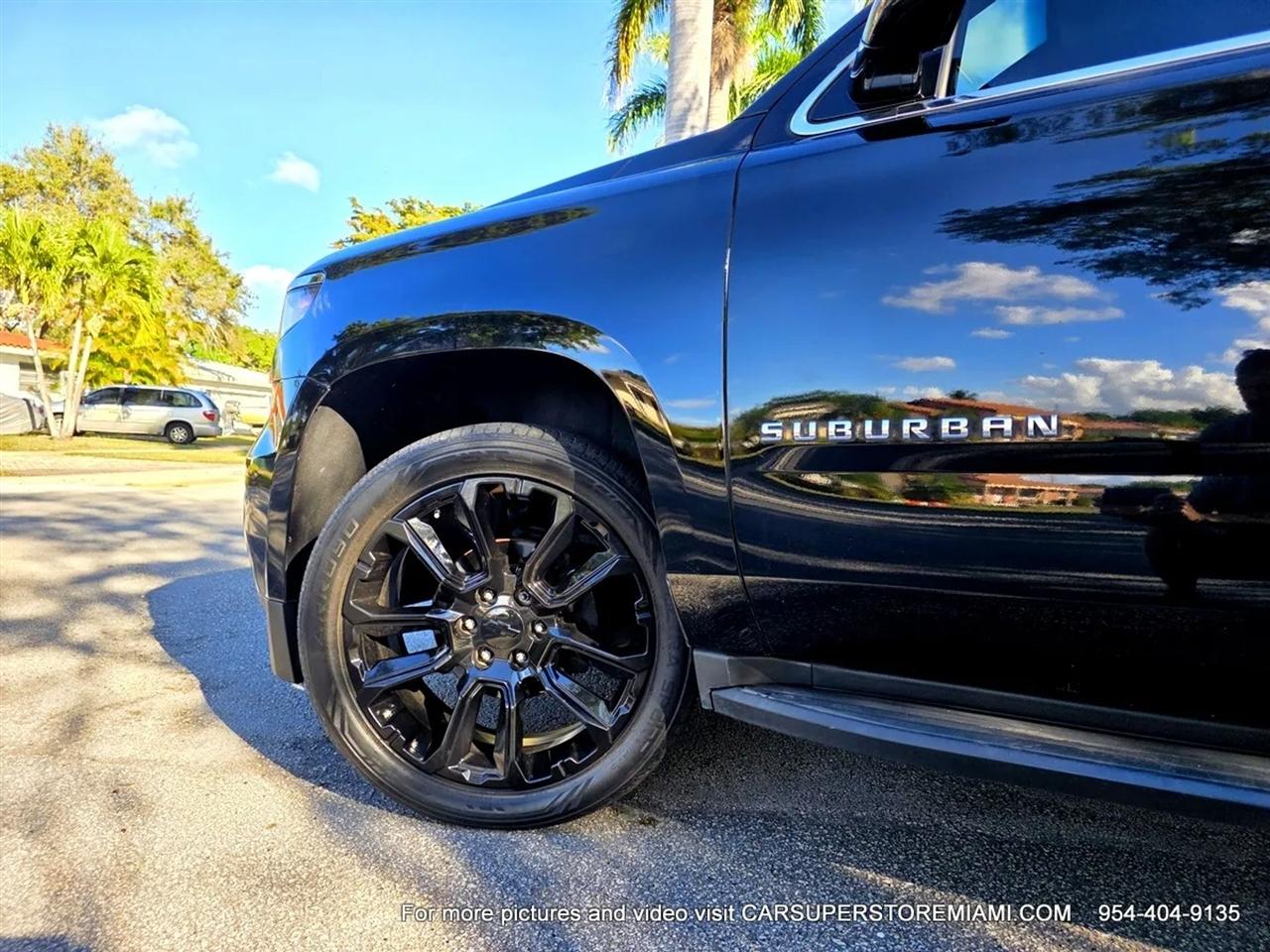 Chevrolet Suburban  2018