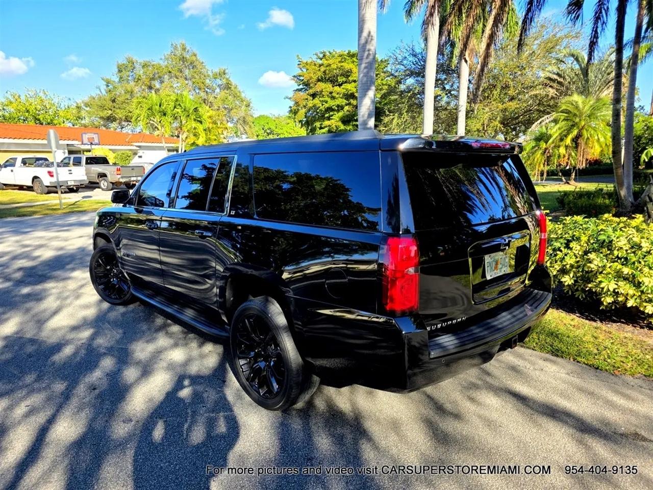 Chevrolet Suburban  2018