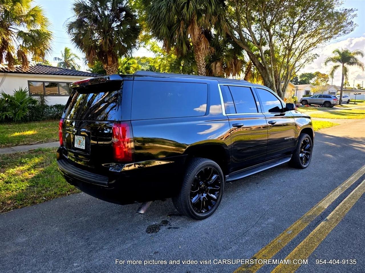 Chevrolet Suburban  2018