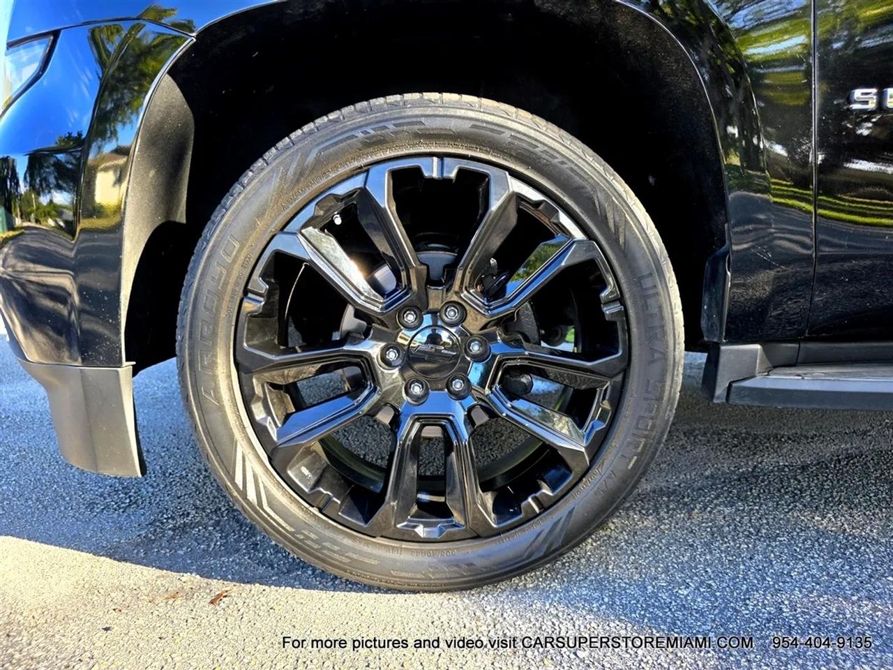 Chevrolet Suburban  2018