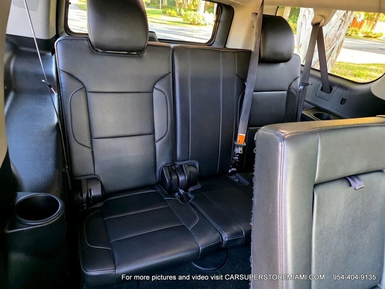 Chevrolet Suburban  2018