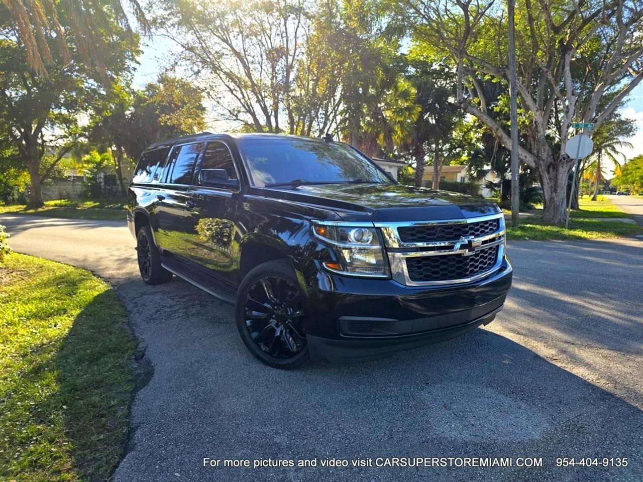 Chevrolet Suburban  2018