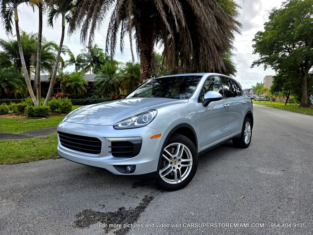 Porsche Cayenne  2016