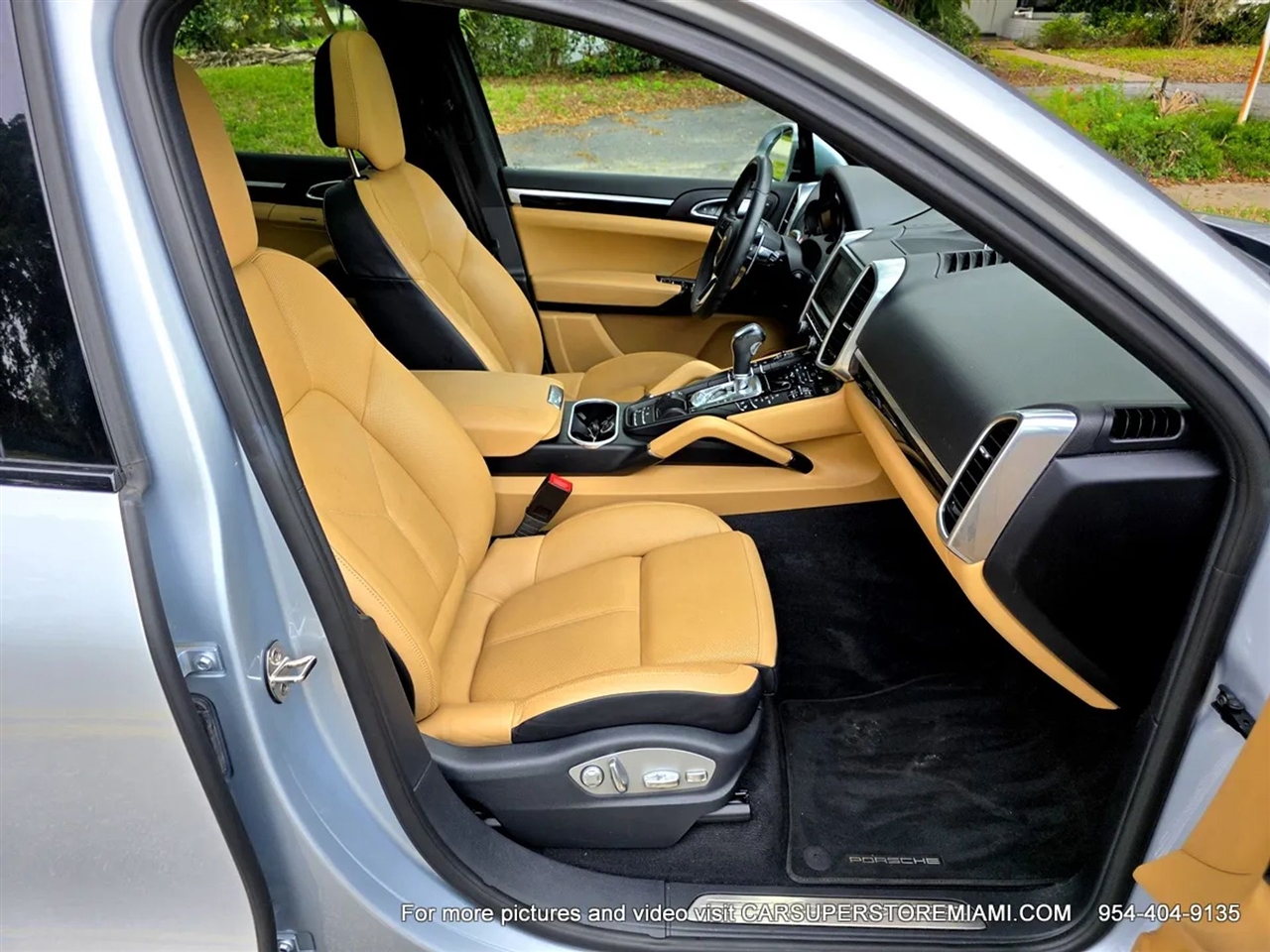 Porsche Cayenne  2016