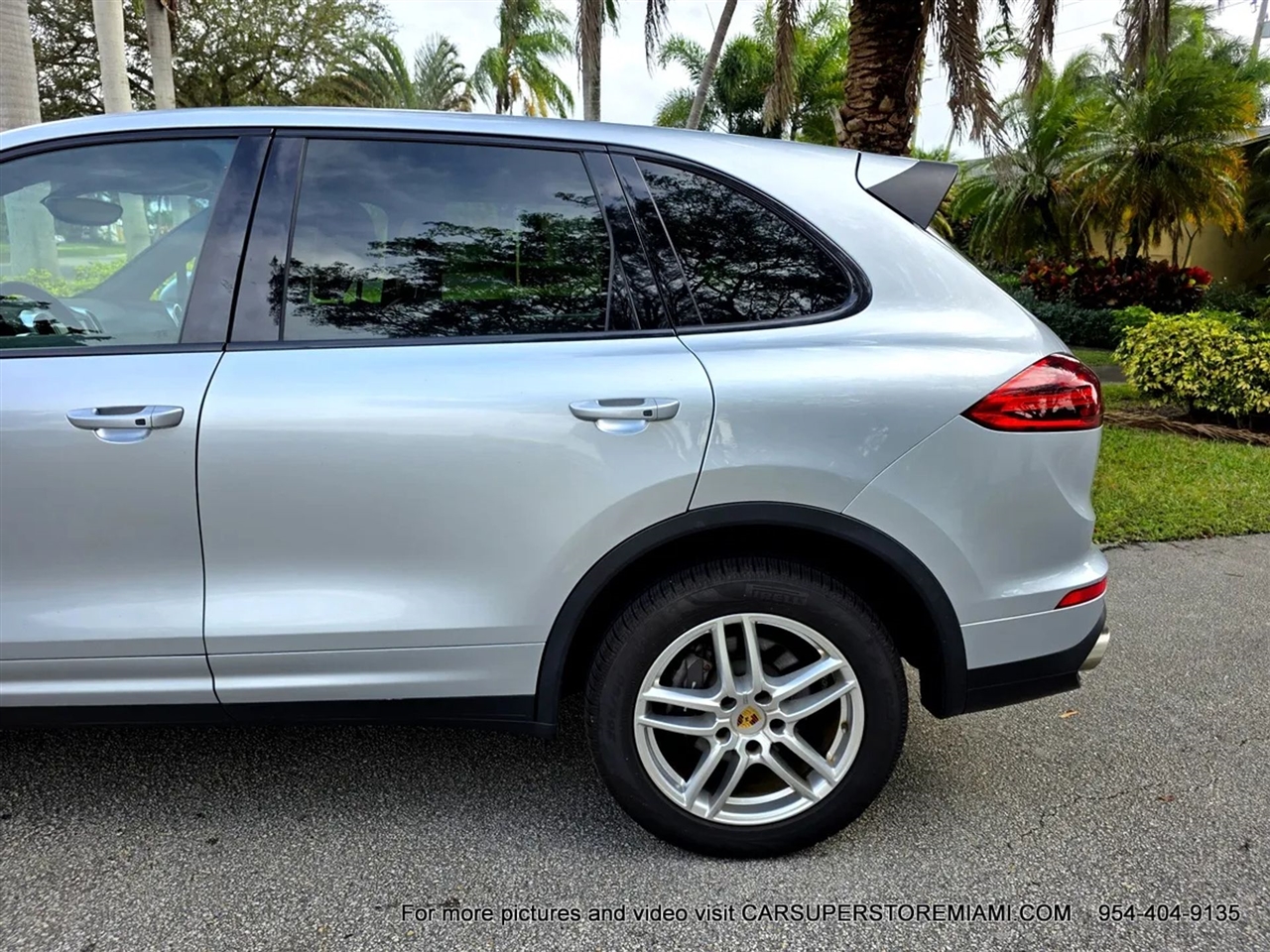 Porsche Cayenne  2016