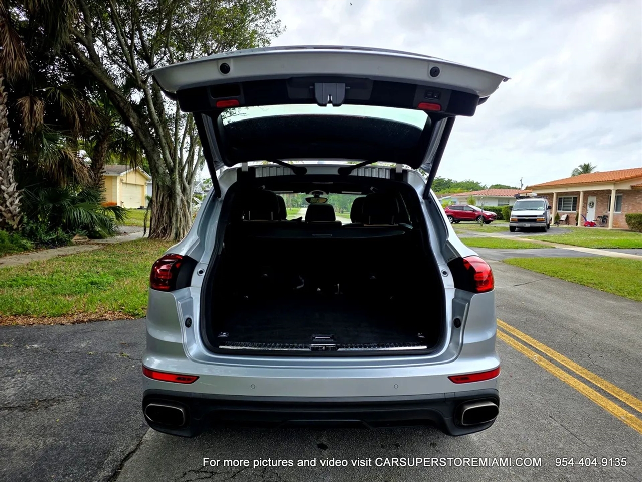 Porsche Cayenne  2016