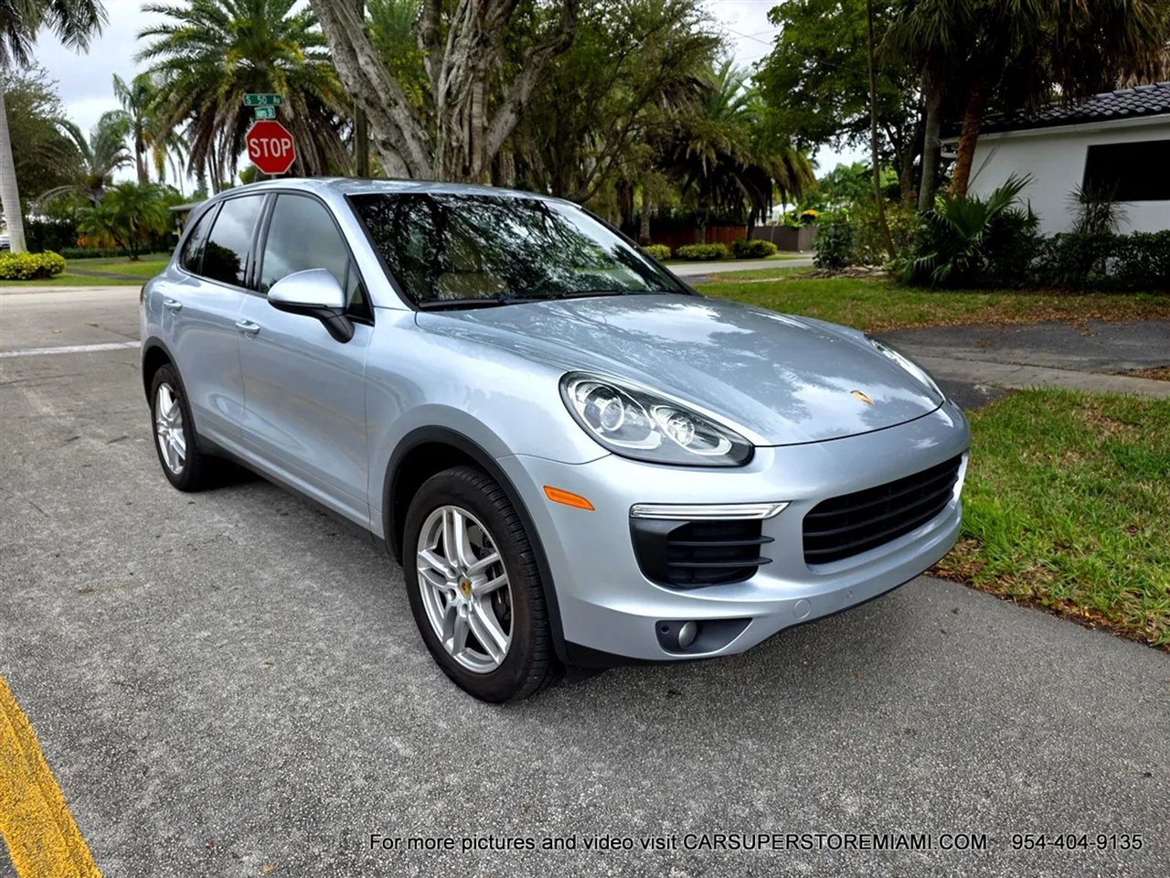 Porsche Cayenne  2016