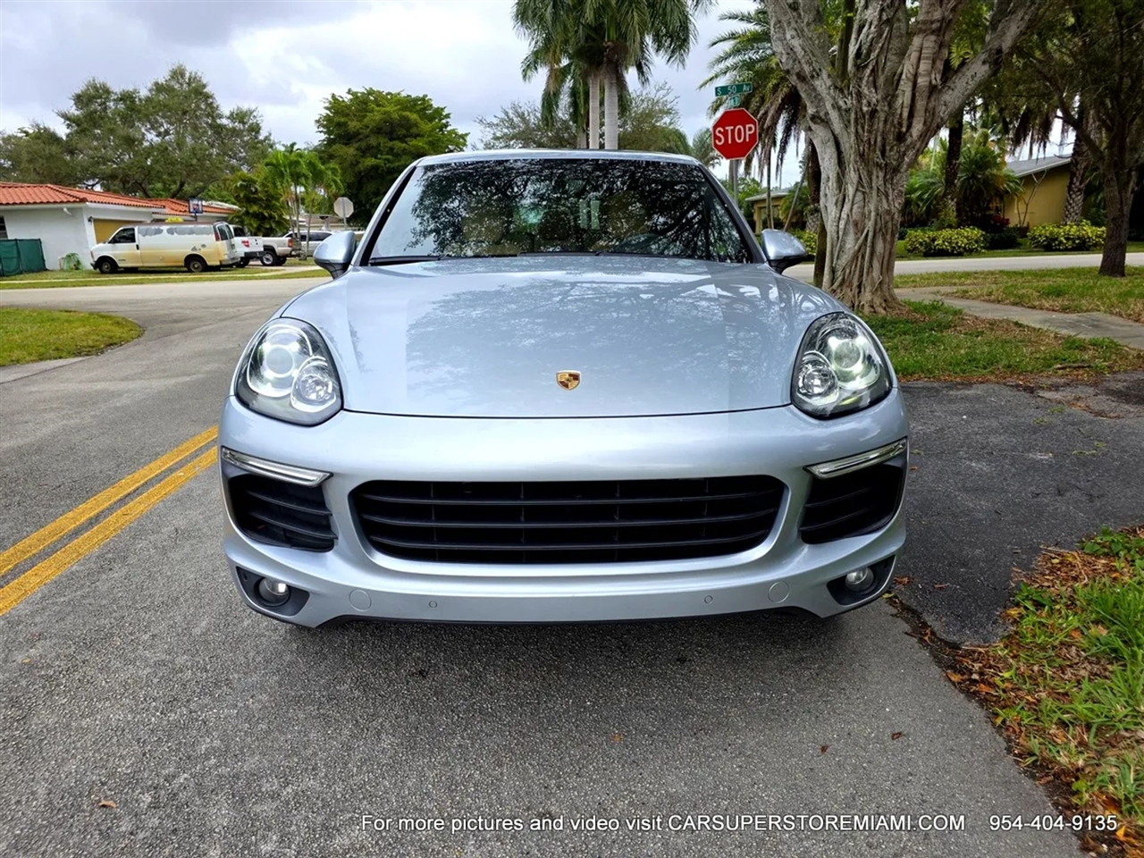 Porsche Cayenne  2016