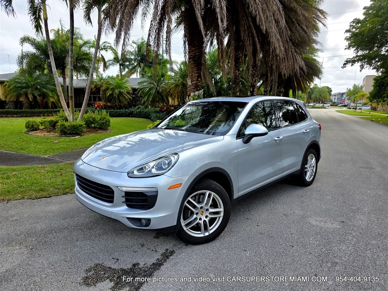 Porsche Cayenne  2016
