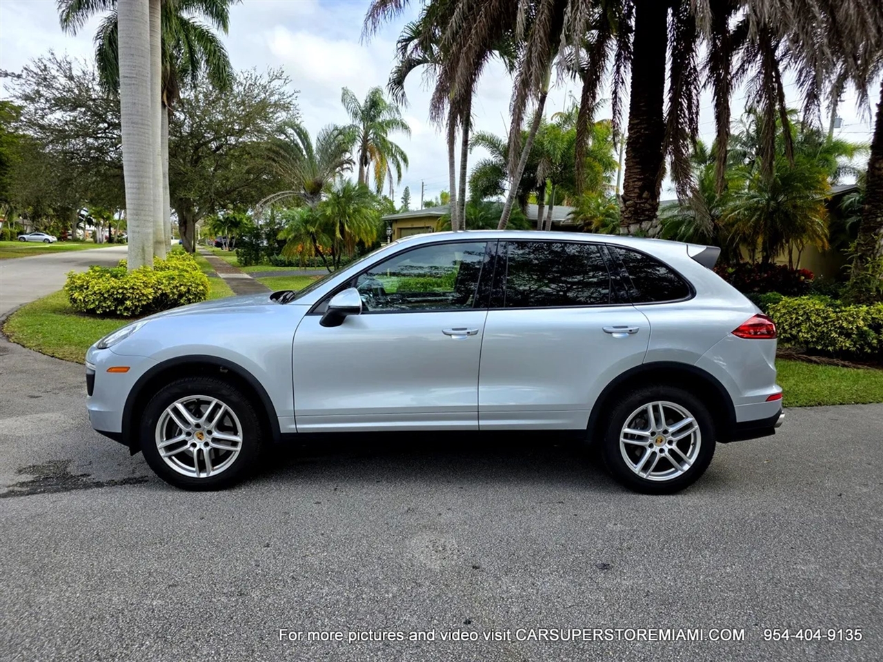Porsche Cayenne  2016