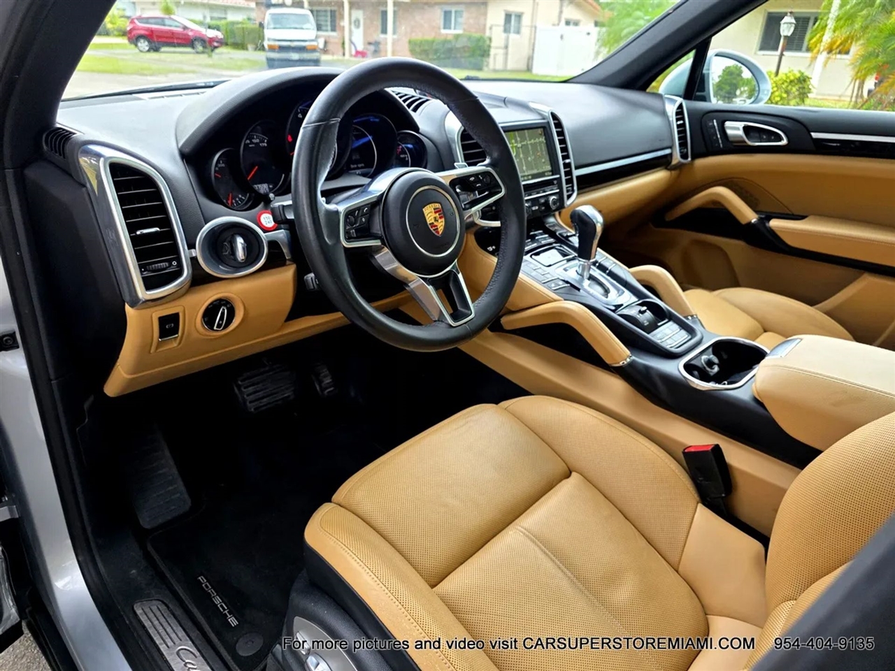 Porsche Cayenne  2016