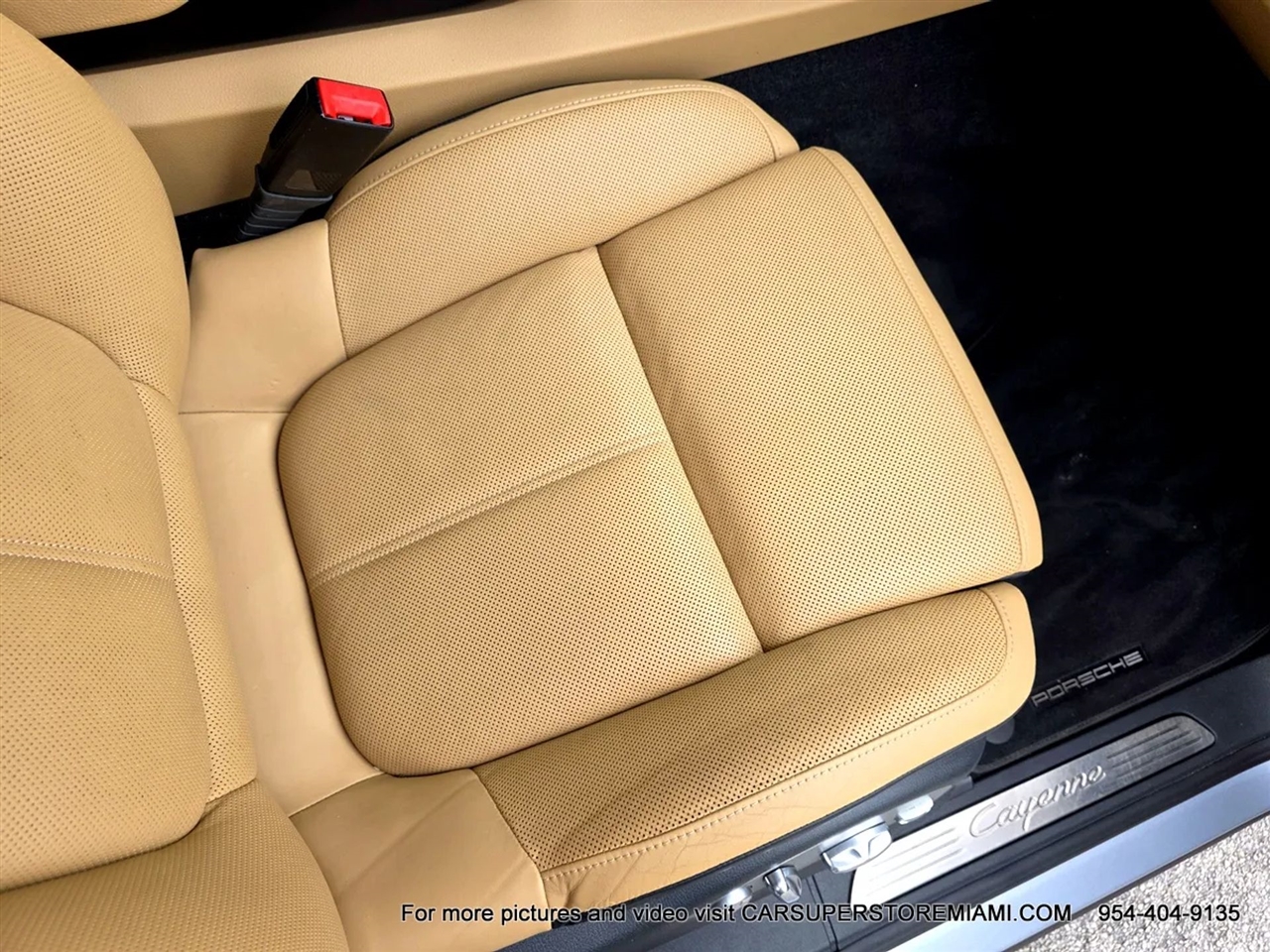 Porsche Cayenne  2016