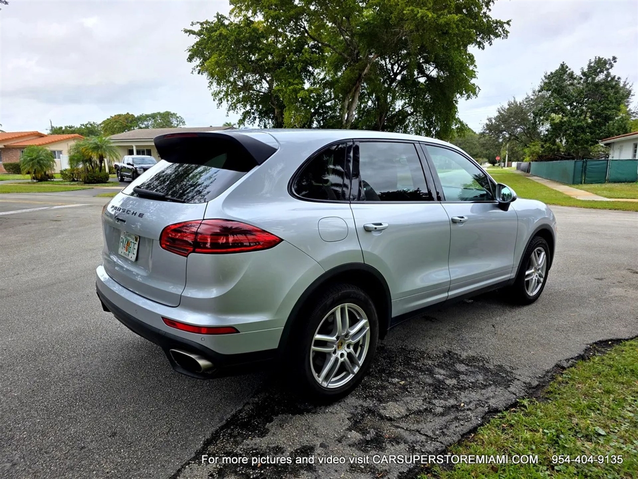 Porsche Cayenne  2016