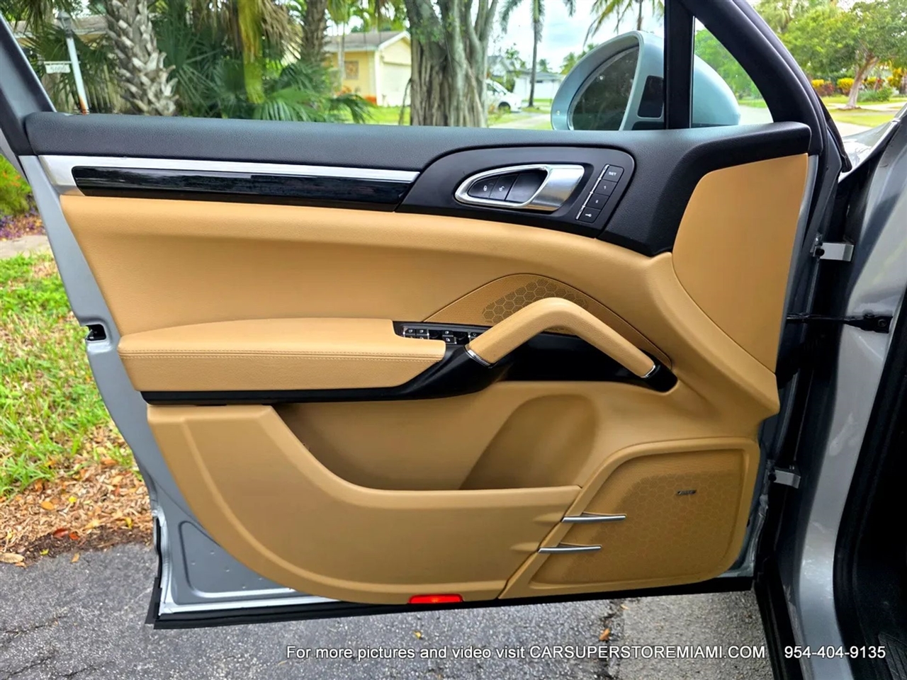 Porsche Cayenne  2016