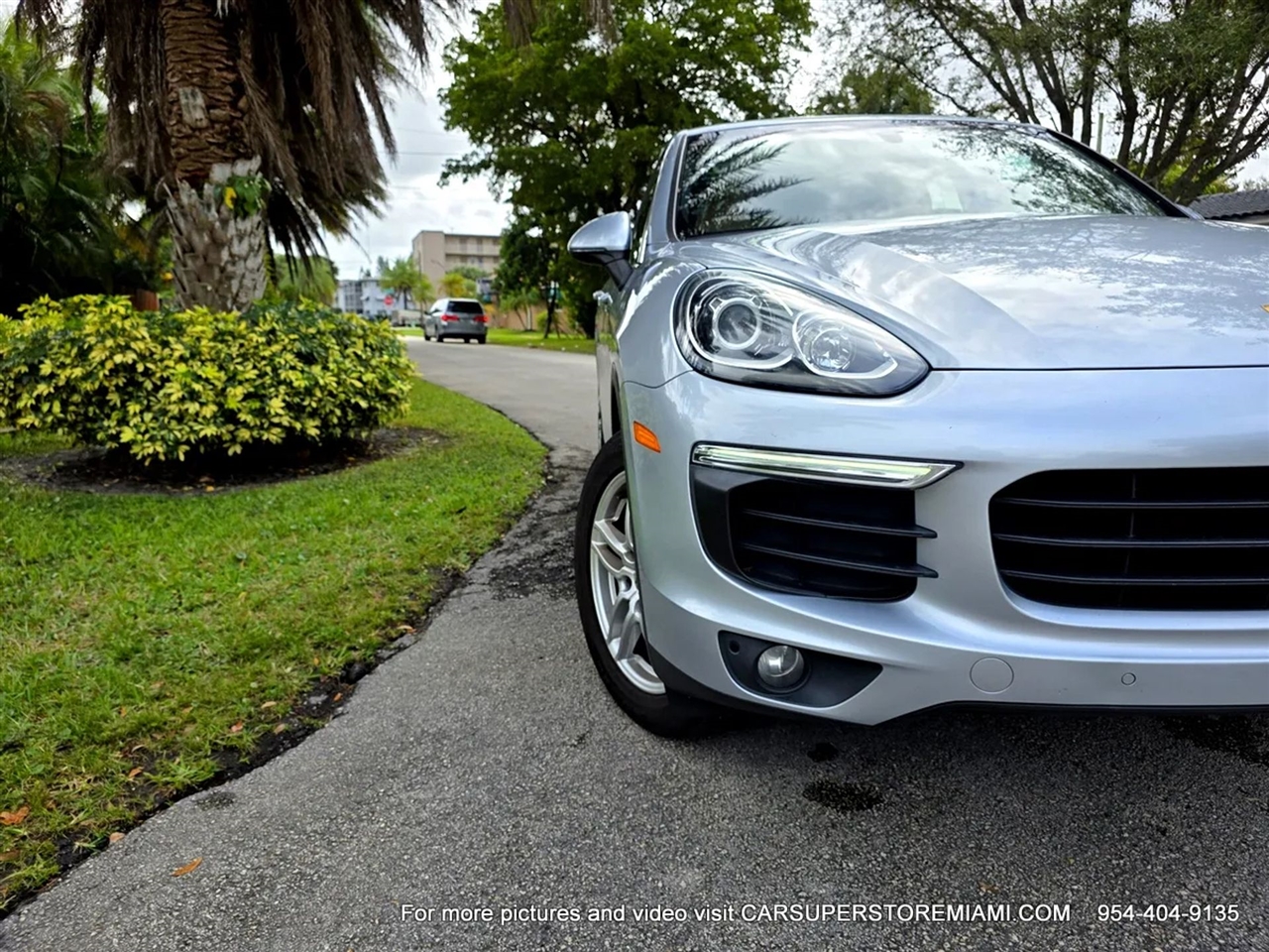 Porsche Cayenne  2016