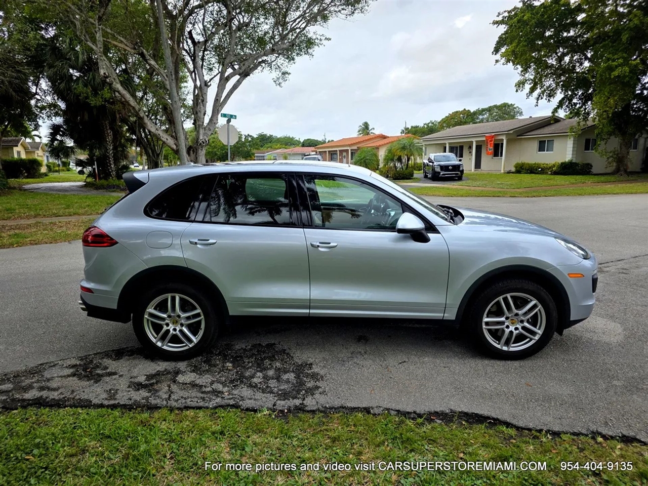 Porsche Cayenne  2016