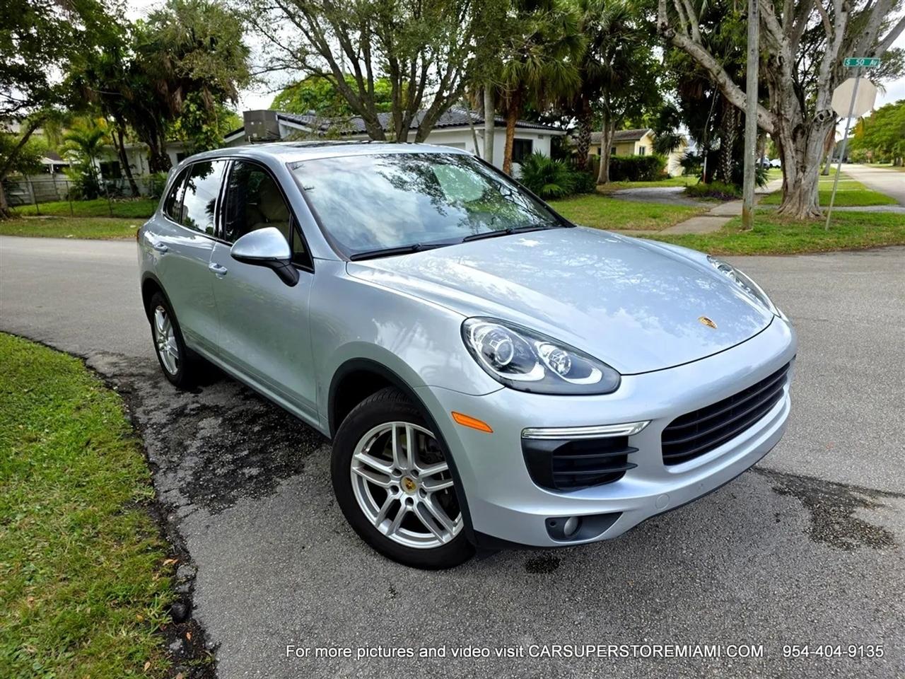 Porsche Cayenne  2016