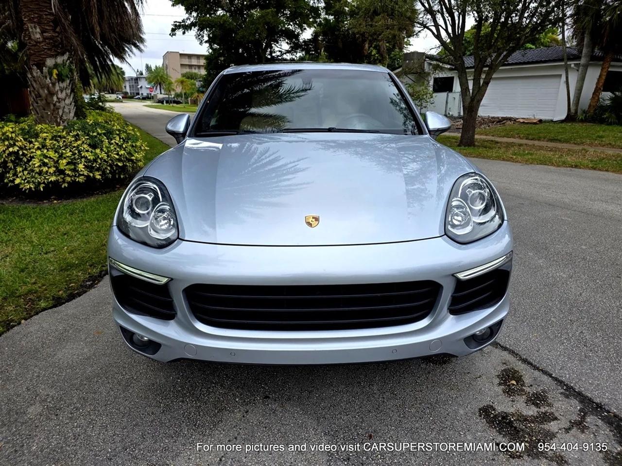 Porsche Cayenne  2016