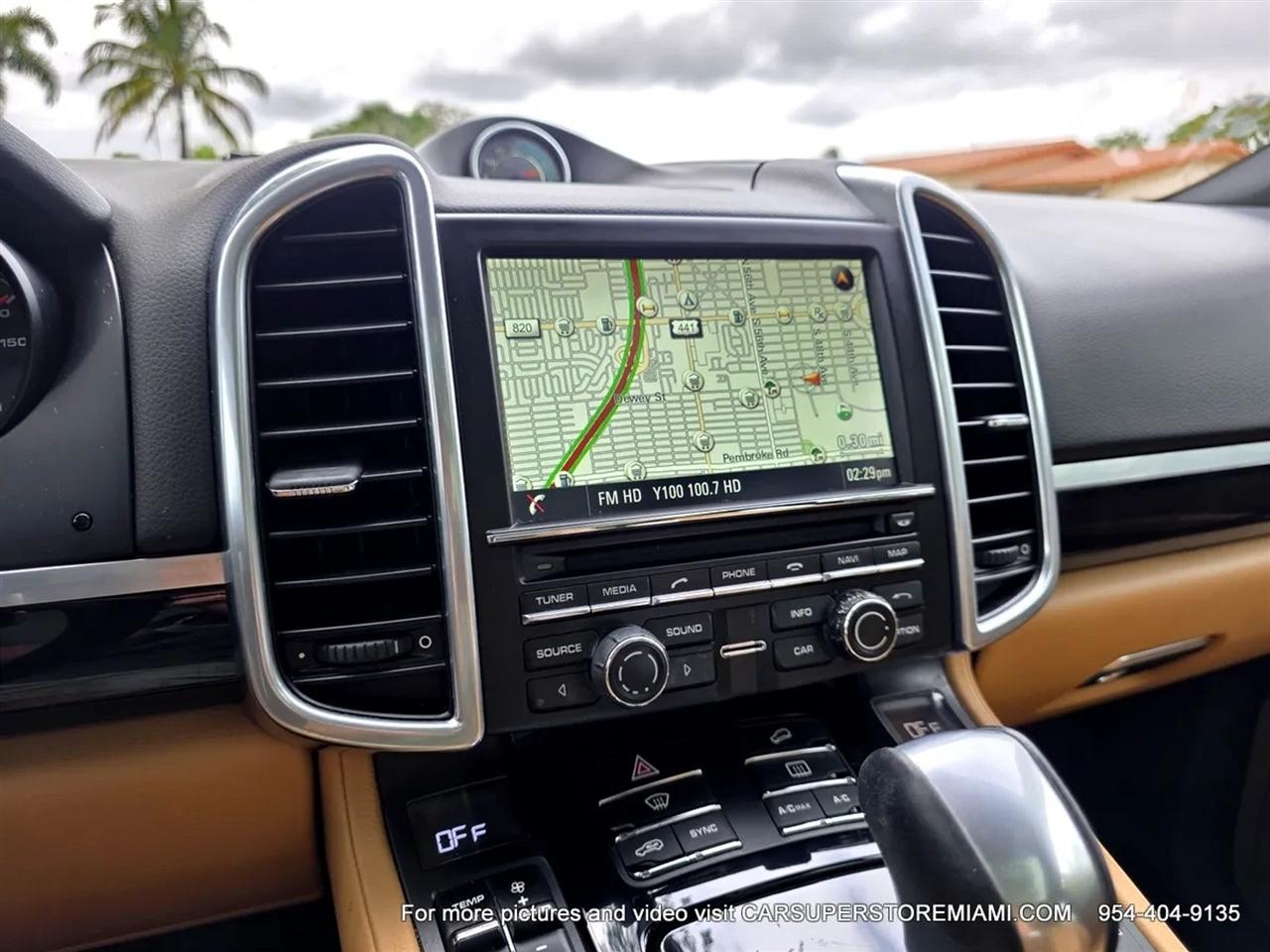 Porsche Cayenne  2016