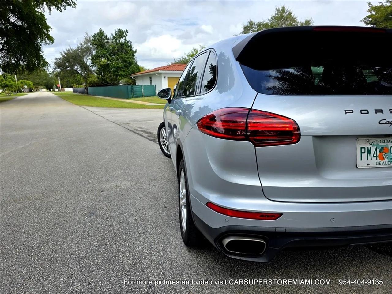 Porsche Cayenne  2016