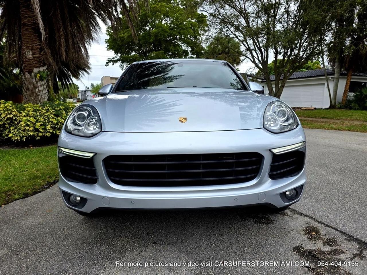Porsche Cayenne  2016
