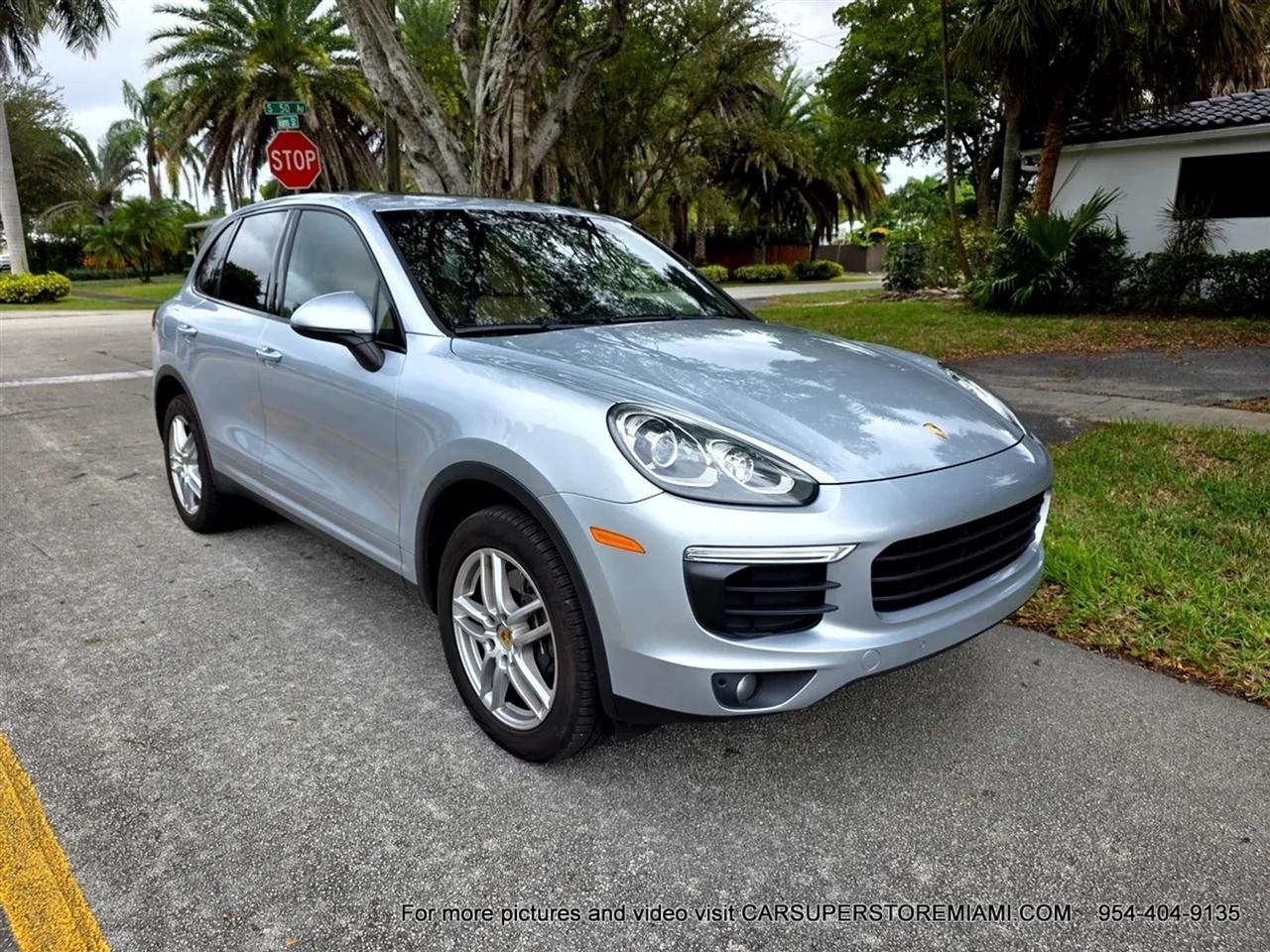 Porsche Cayenne  2016