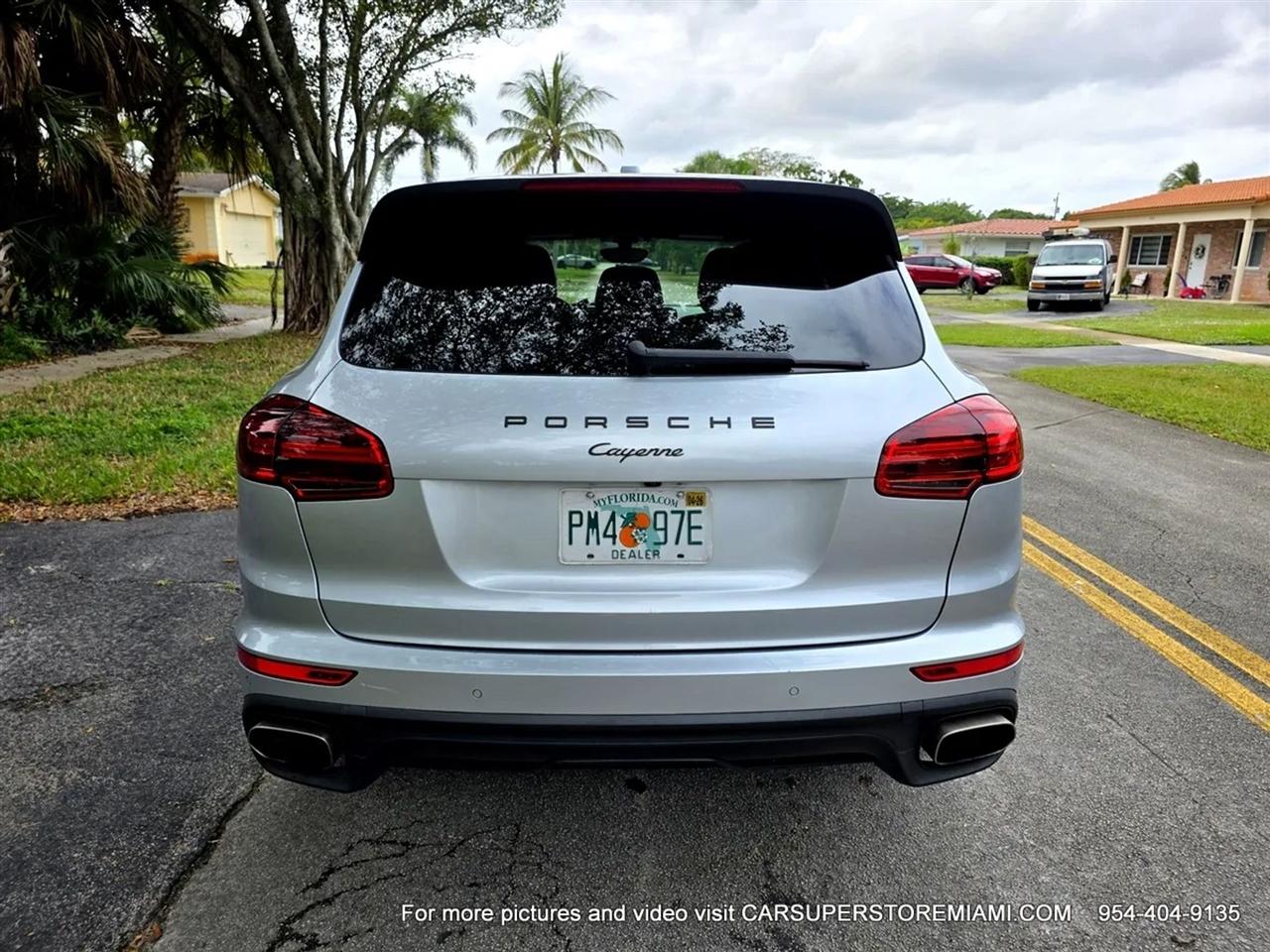 Porsche Cayenne  2016