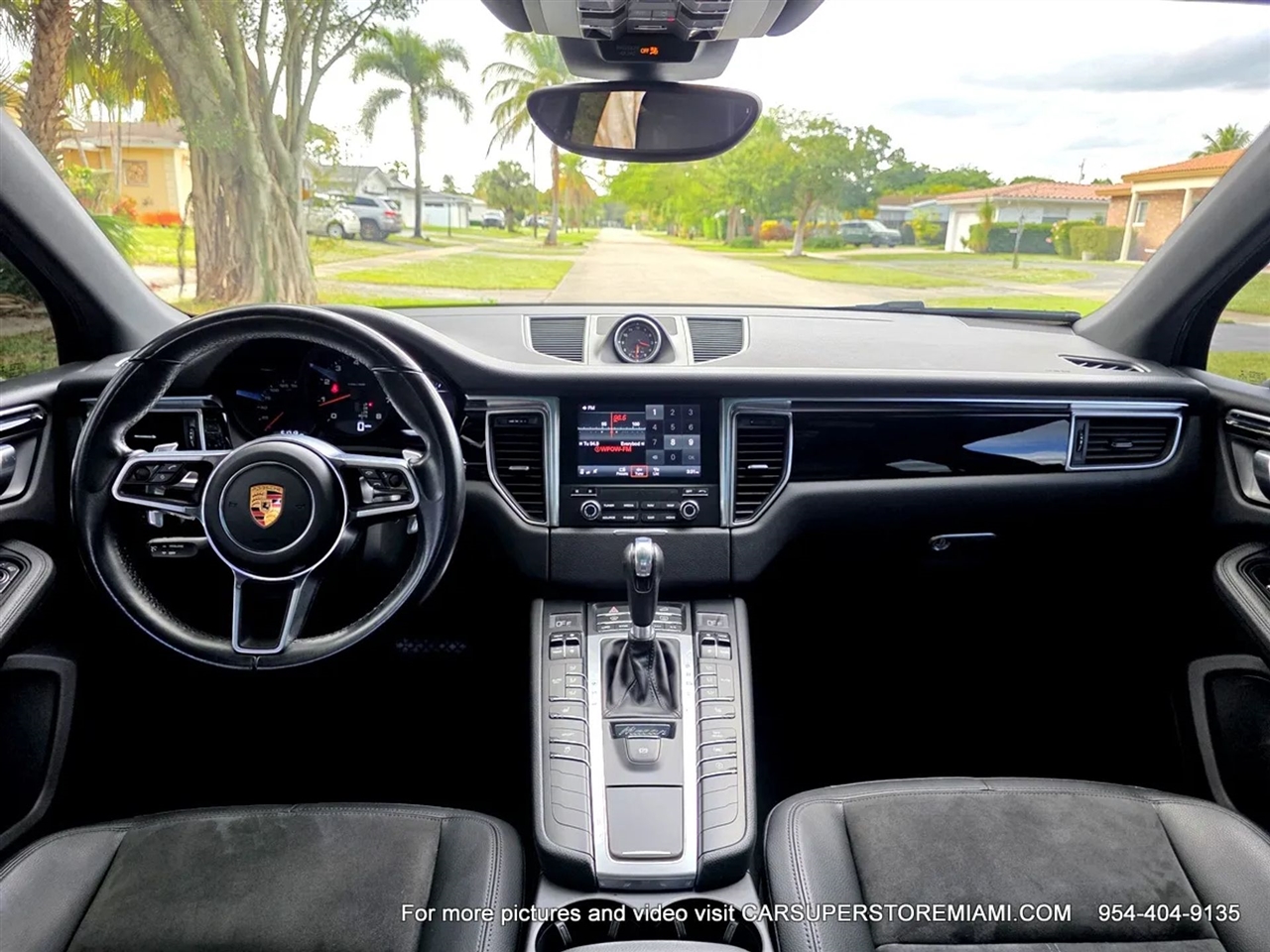 Porsche Macan  2018