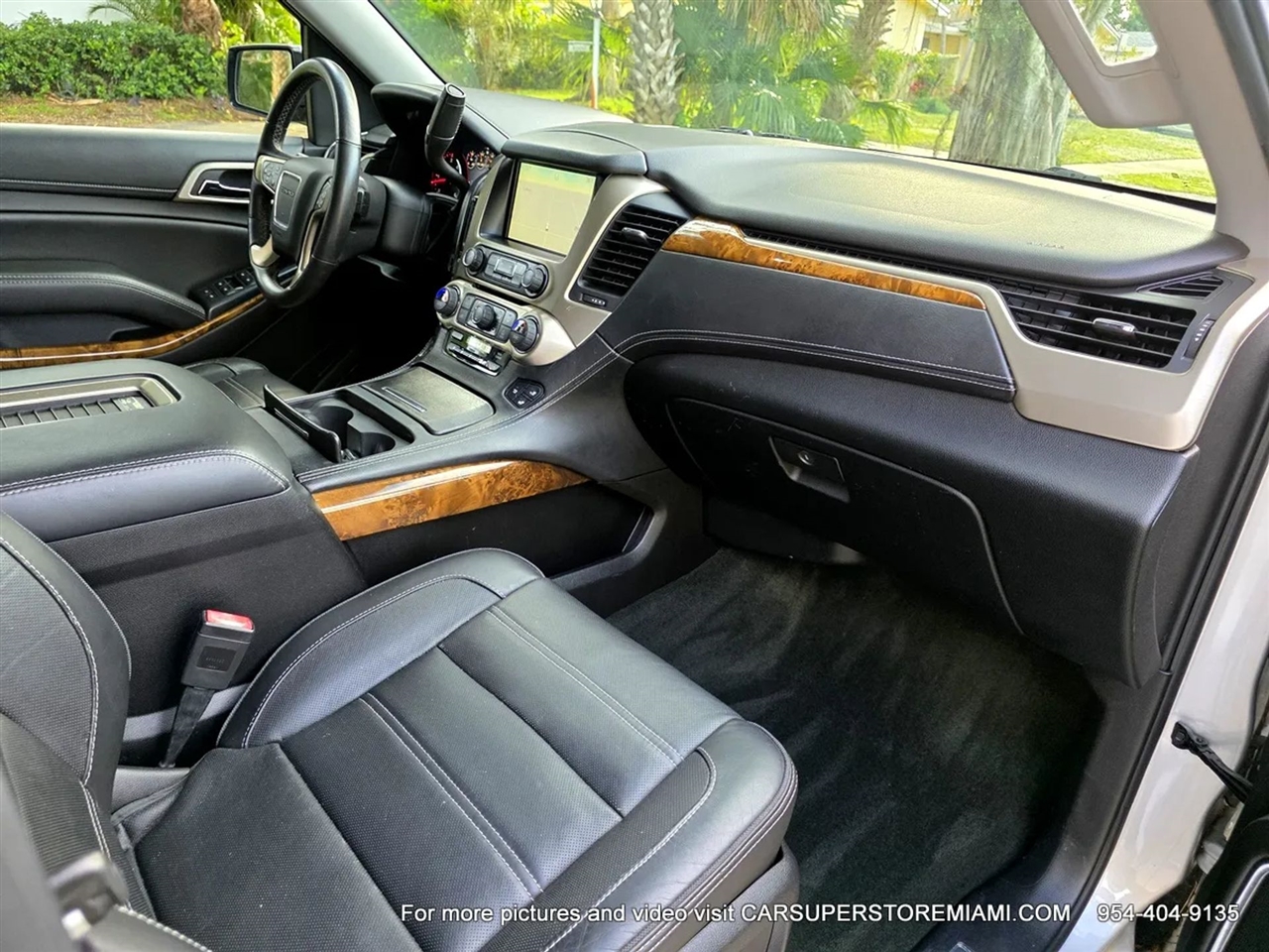 GMC Yukon Denali  2015