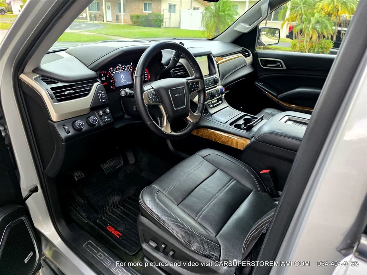 GMC Yukon Denali  2015