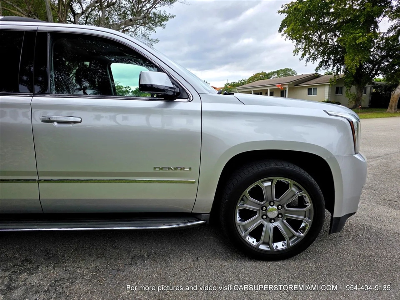 GMC Yukon Denali  2015