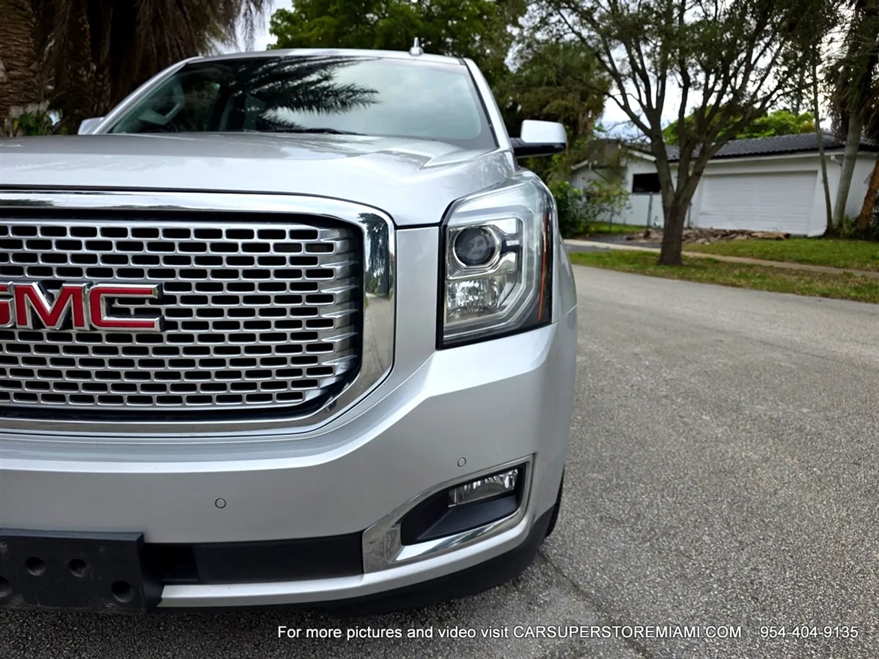 GMC Yukon Denali  2015