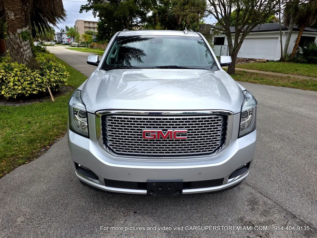 GMC Yukon Denali  2015