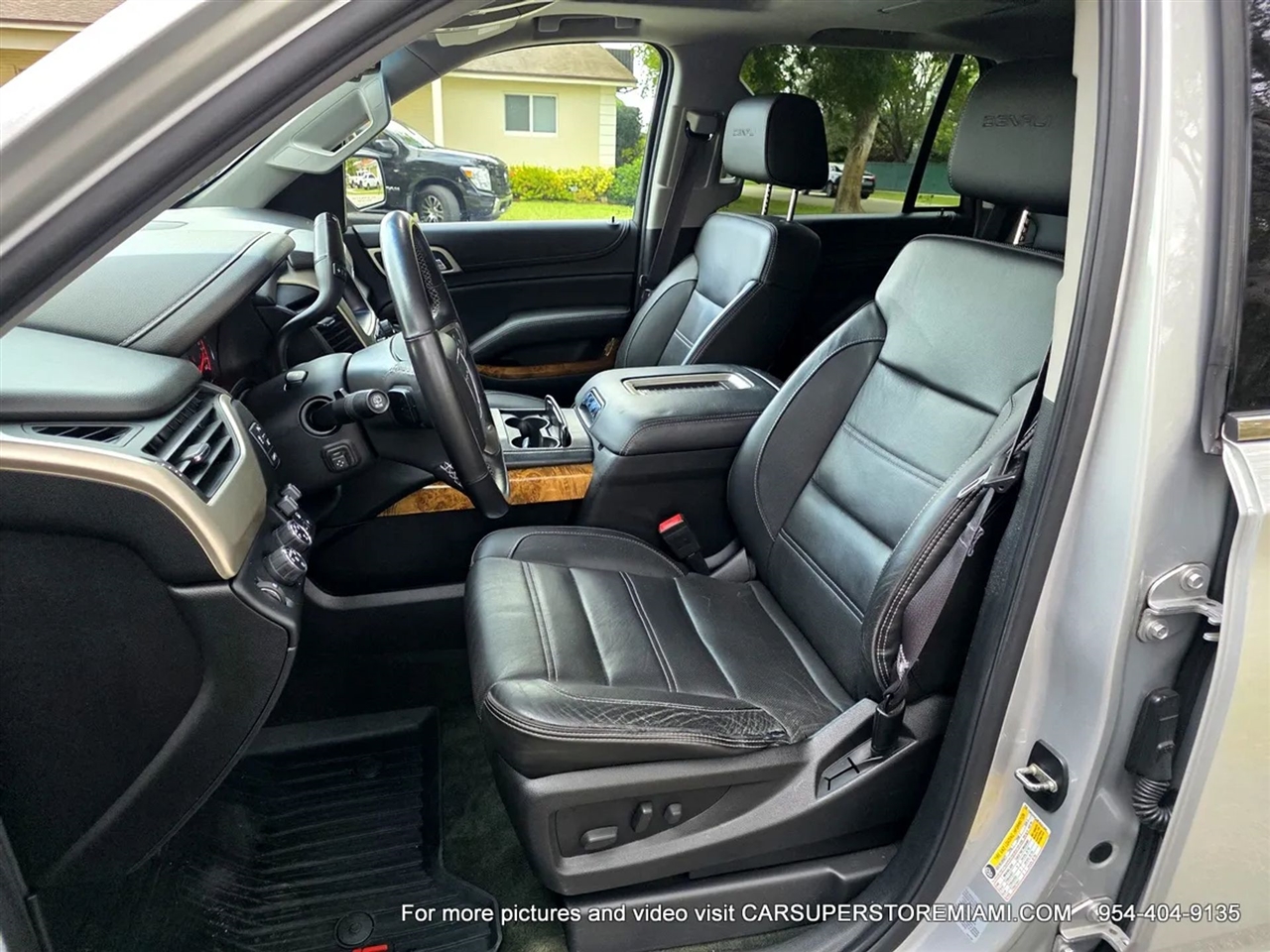 GMC Yukon Denali  2015