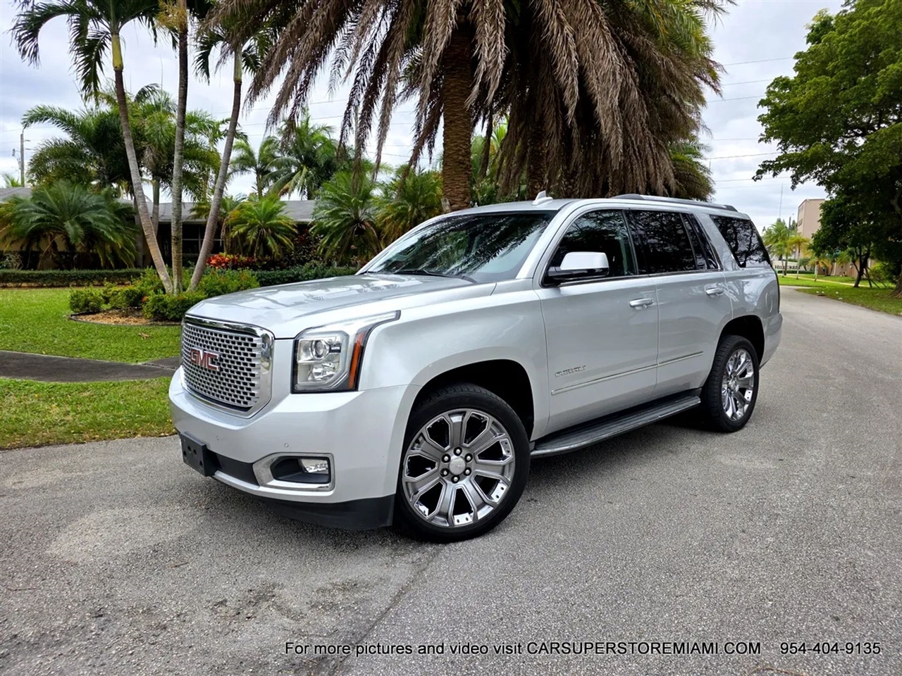 GMC Yukon Denali  2015