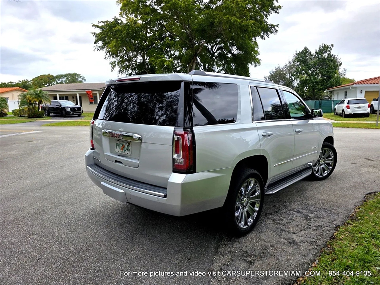 GMC Yukon Denali  2015