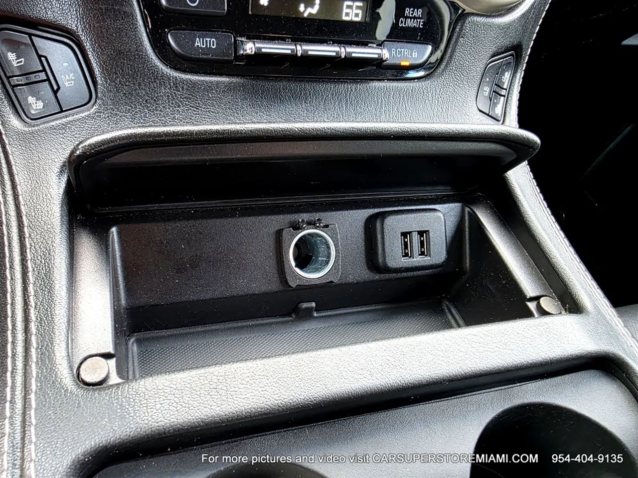 GMC Yukon Denali  2015