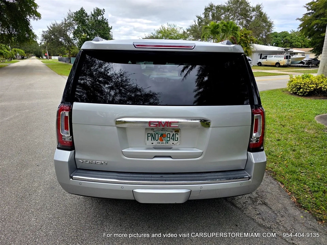 GMC Yukon Denali  2015