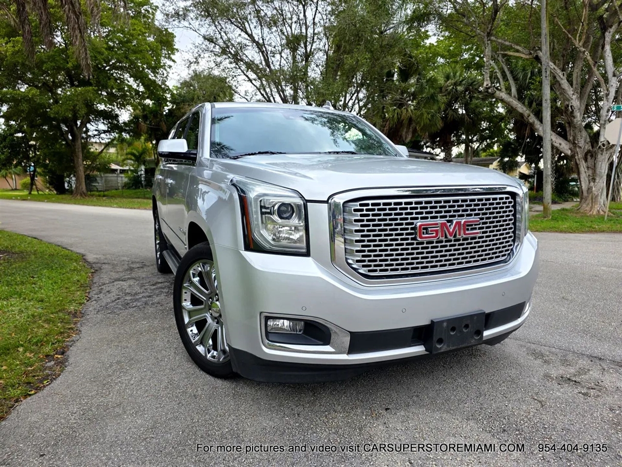 GMC Yukon Denali  2015