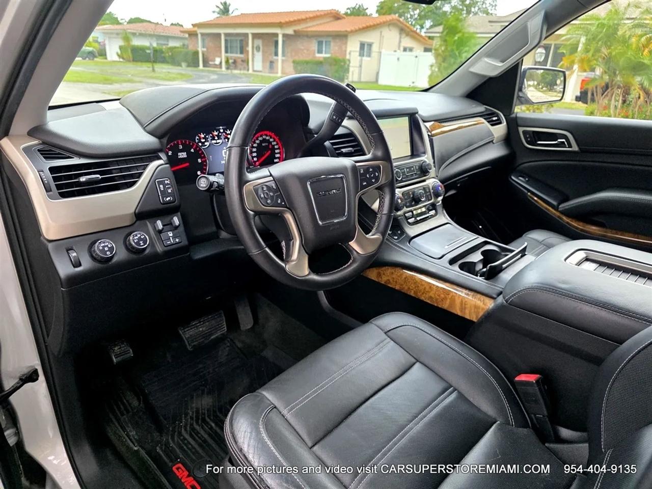 GMC Yukon Denali  2015