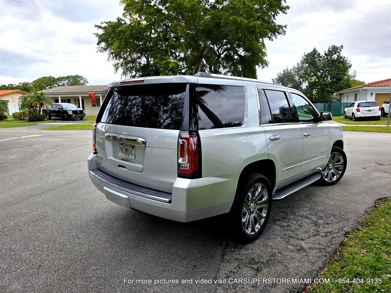 GMC Yukon Denali  2015