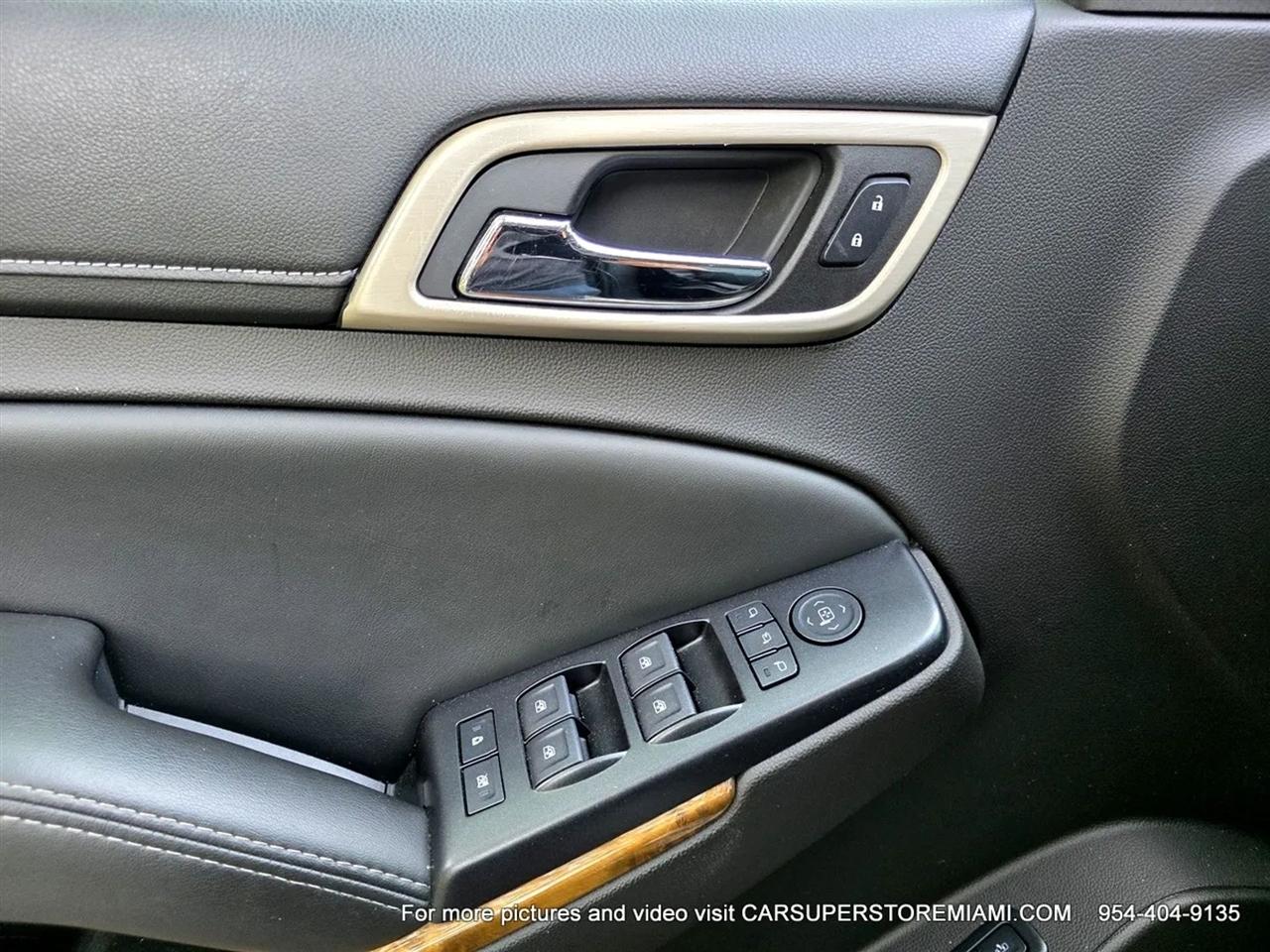 GMC Yukon Denali  2015