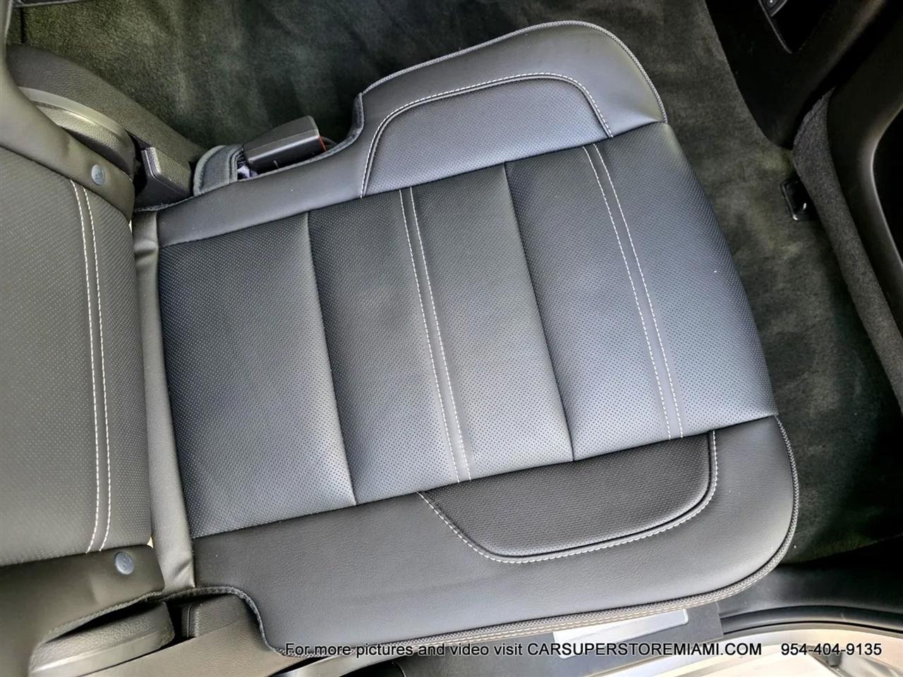 GMC Yukon Denali  2015