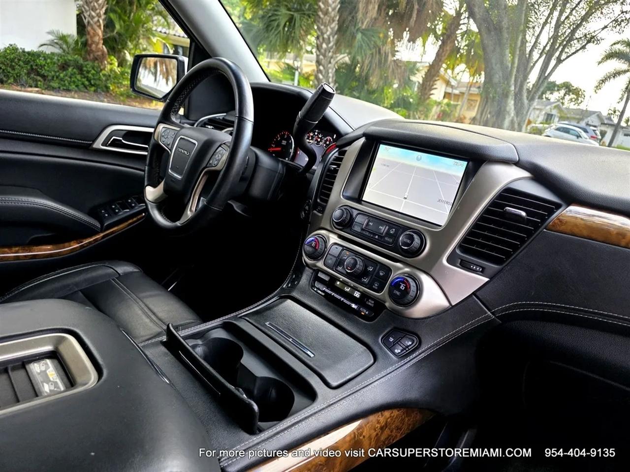 GMC Yukon Denali  2015